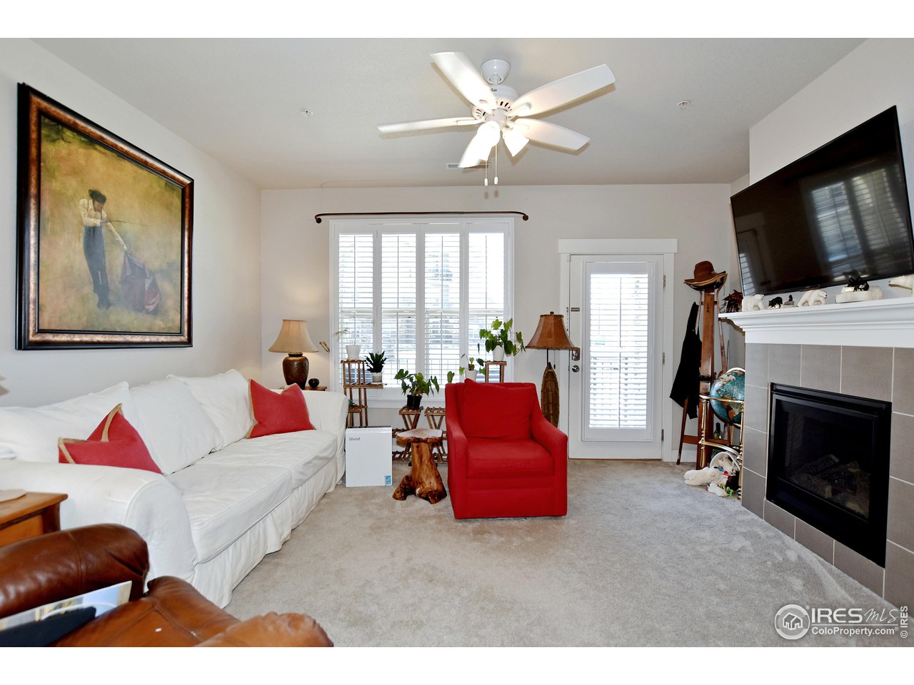 4642 Hahns Peak Dr 1-102
