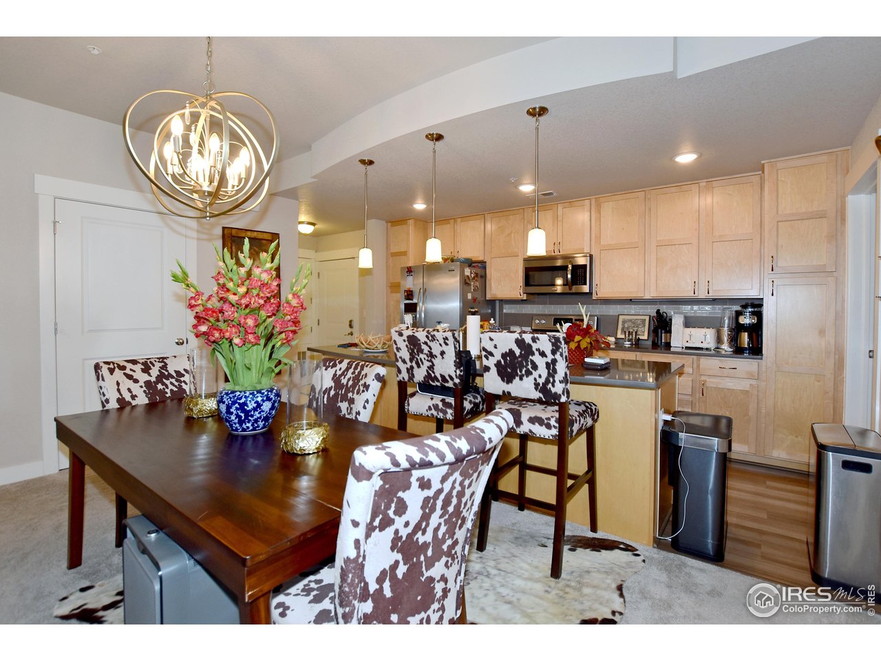 4642 Hahns Peak Dr 1-102
