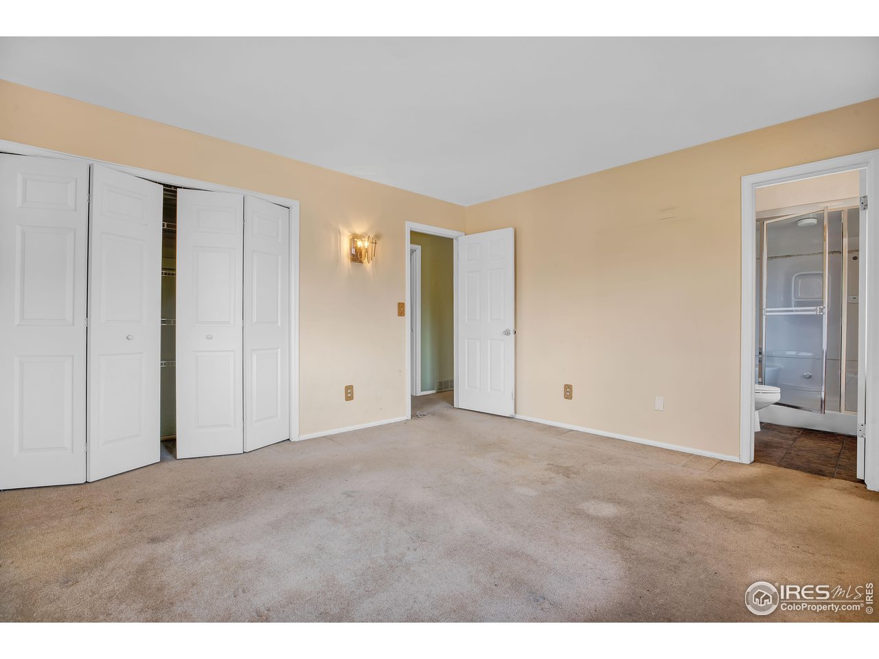 592 Blackhawk Rd