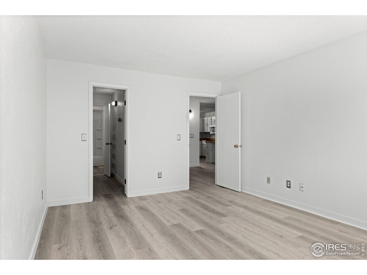 2740 W 86th Ave 5-175