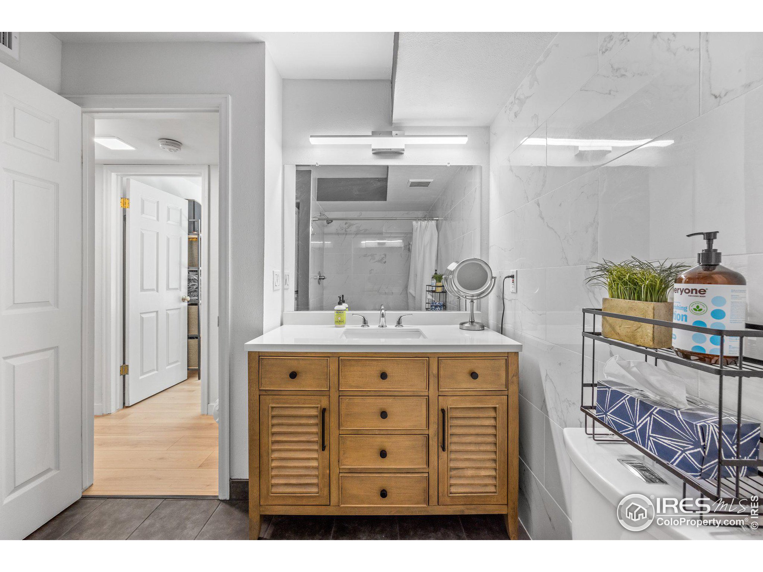 20 S Boulder Cir Unit: 2211