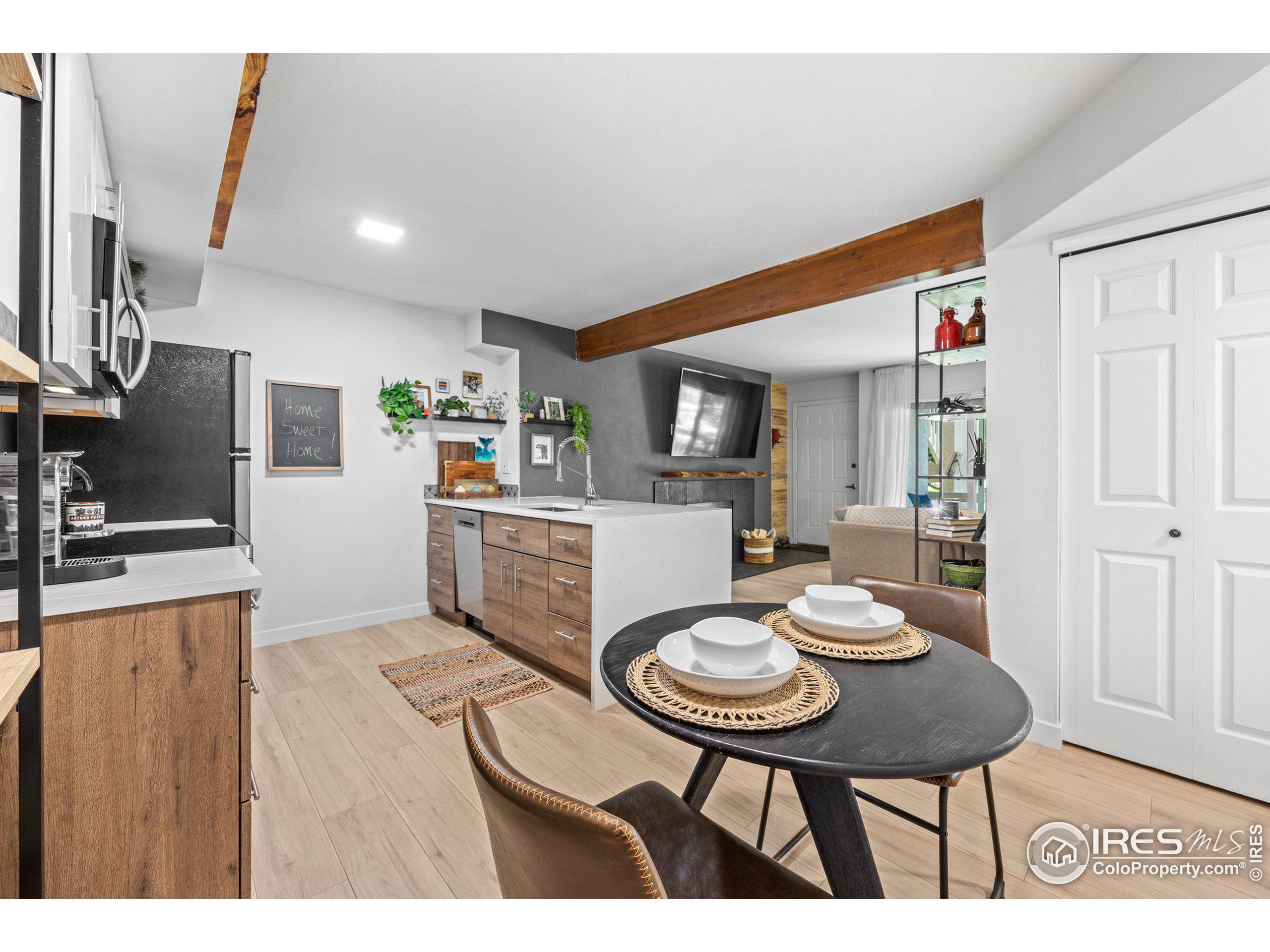 20 S Boulder Cir Unit: 2211
