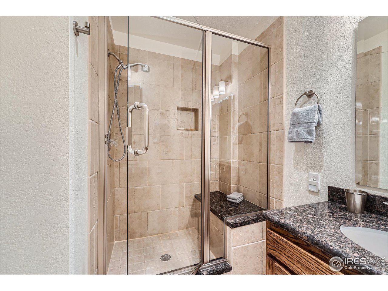 1830 W Choke Cherry Dr