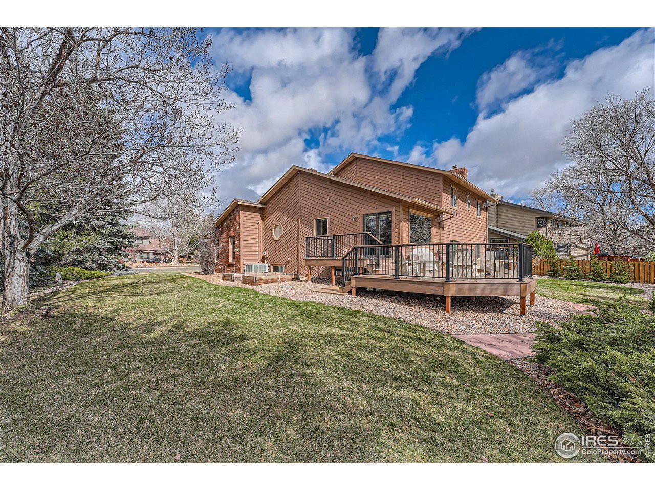 1830 W Choke Cherry Dr