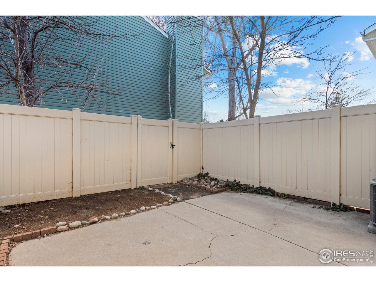 1804 Lydia Dr