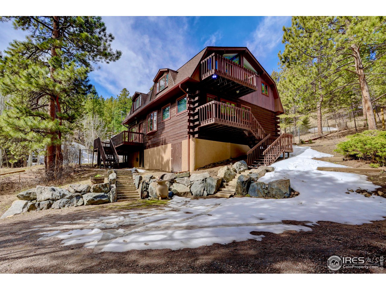 601 Pika Rd