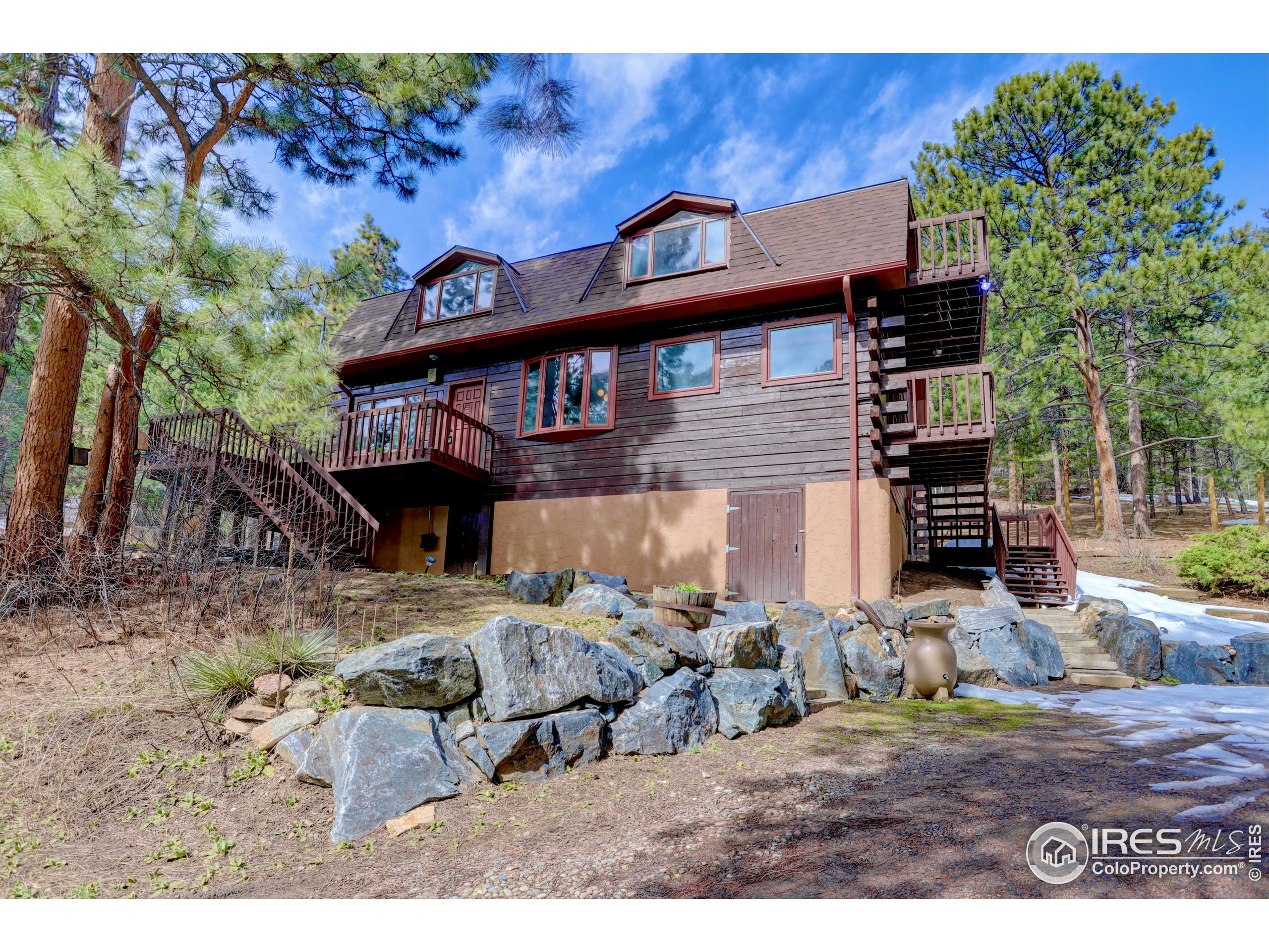 601 Pika Rd
