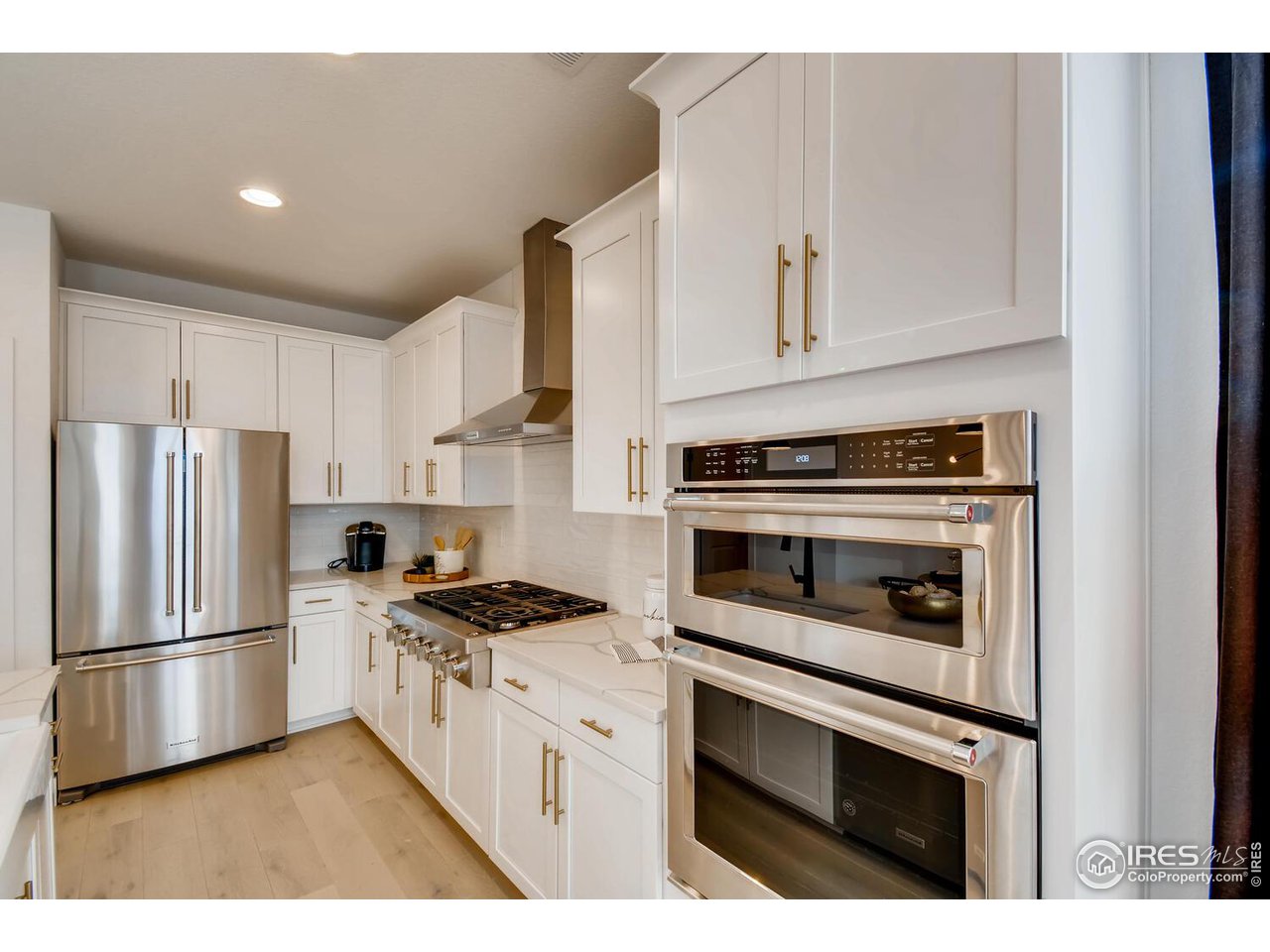 2719 Bear Springs Cir