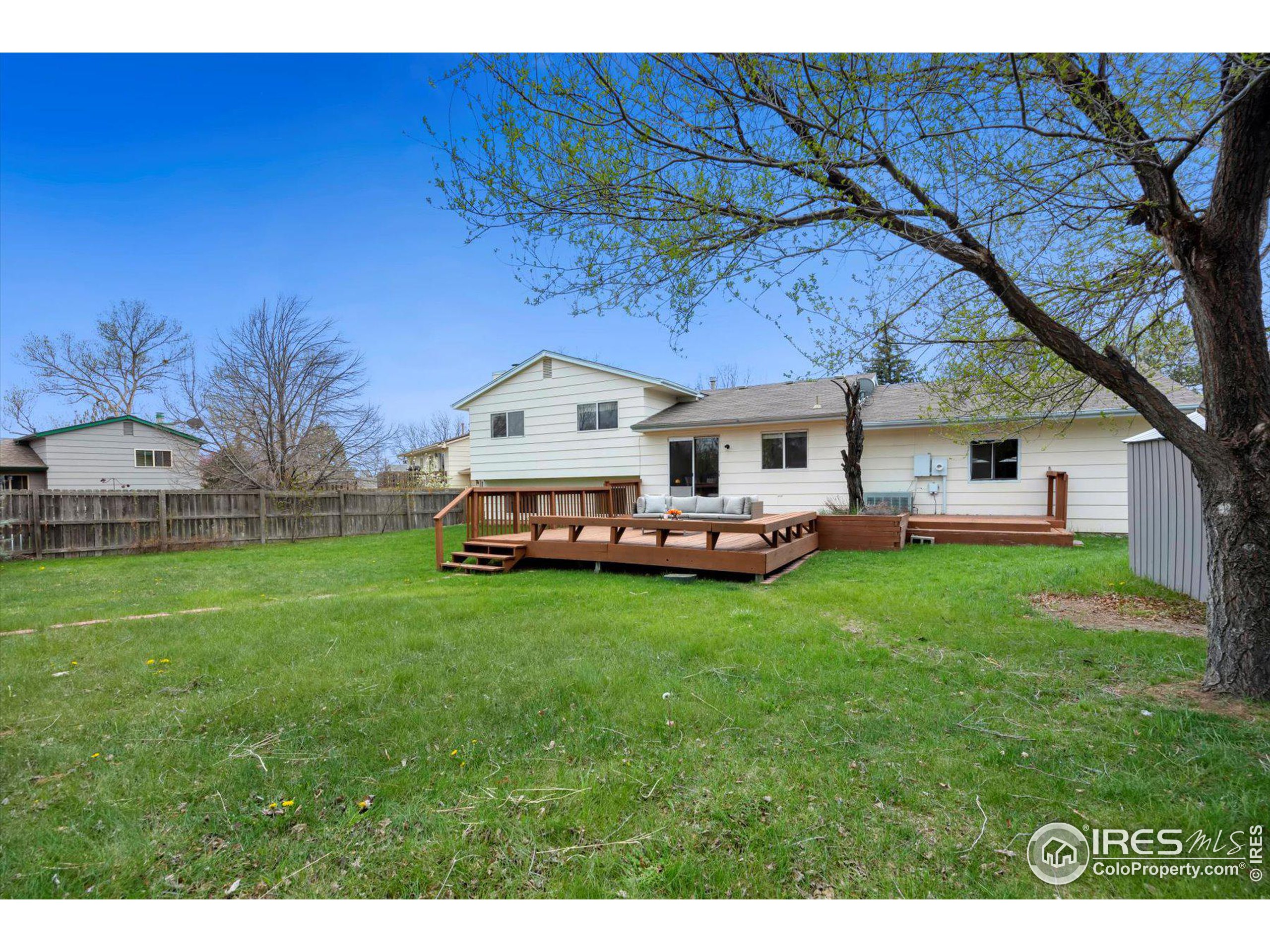 205 Starline Ave