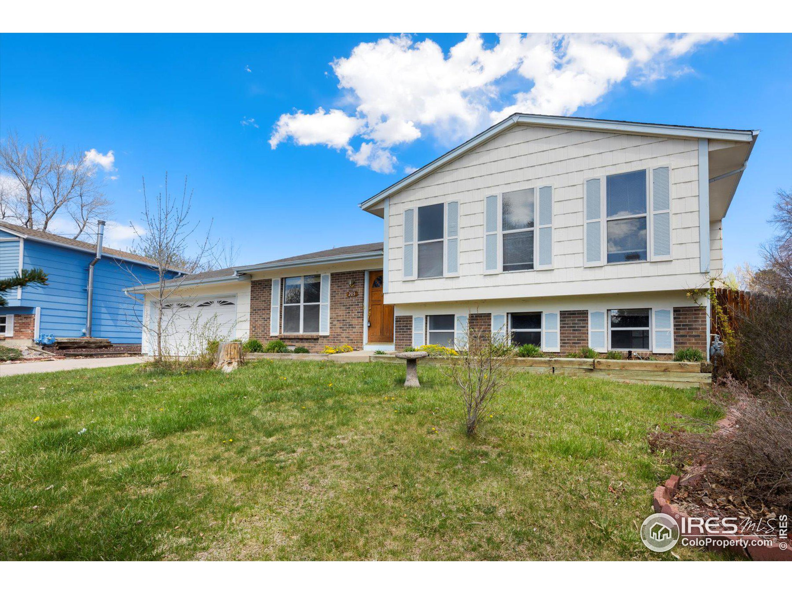 205 Starline Ave