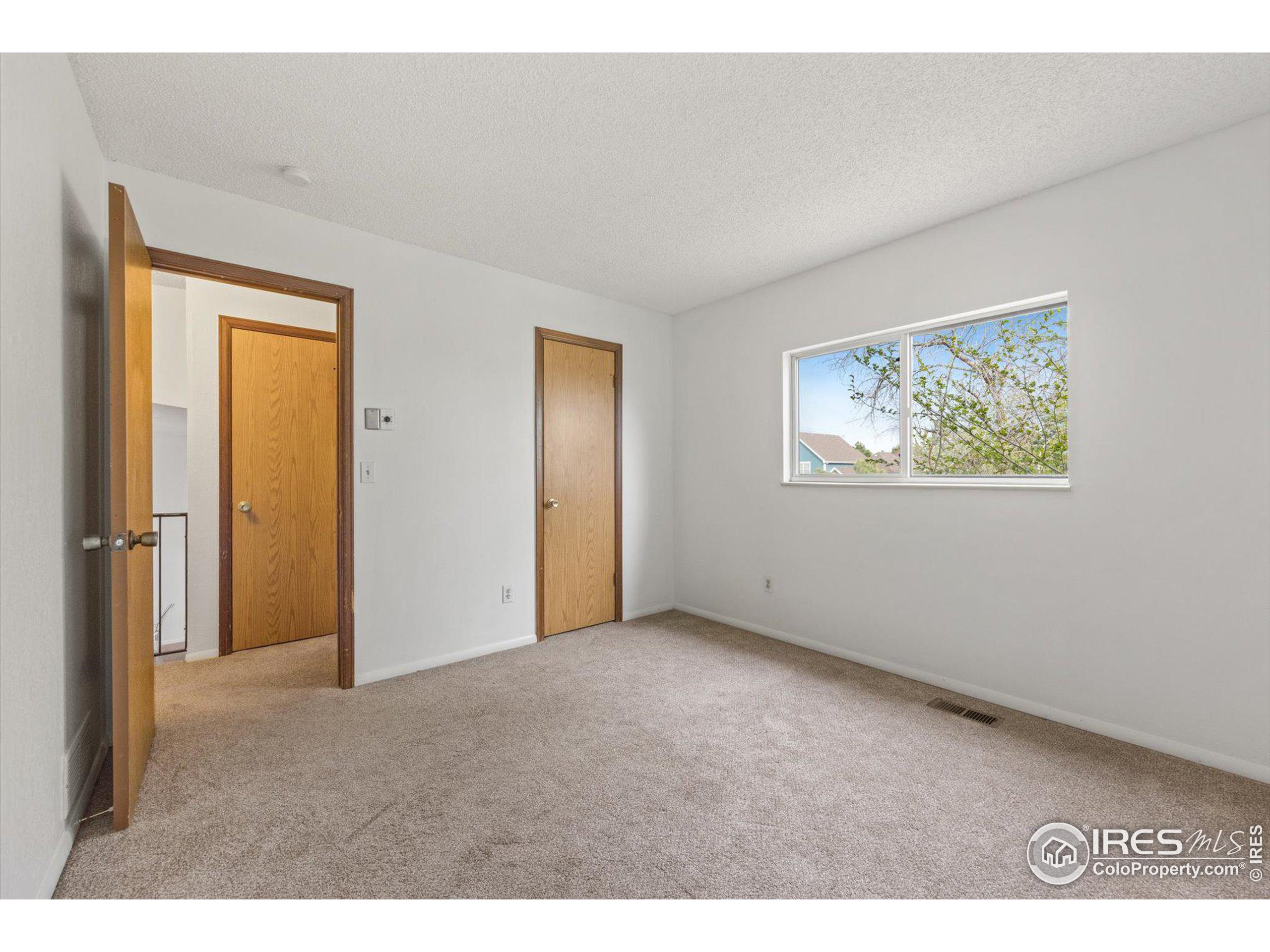 306 Sandler Dr
