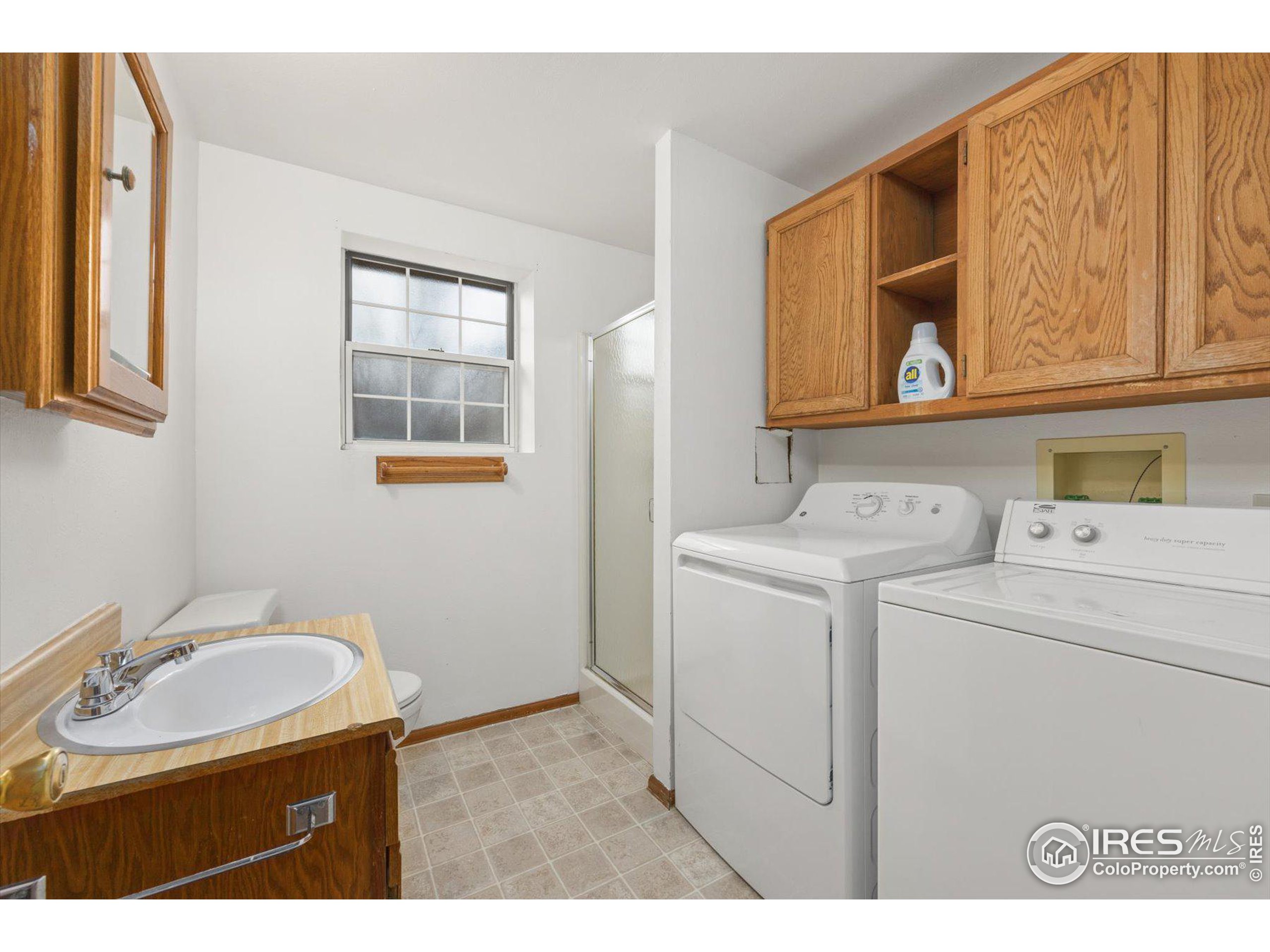 306 Sandler Dr