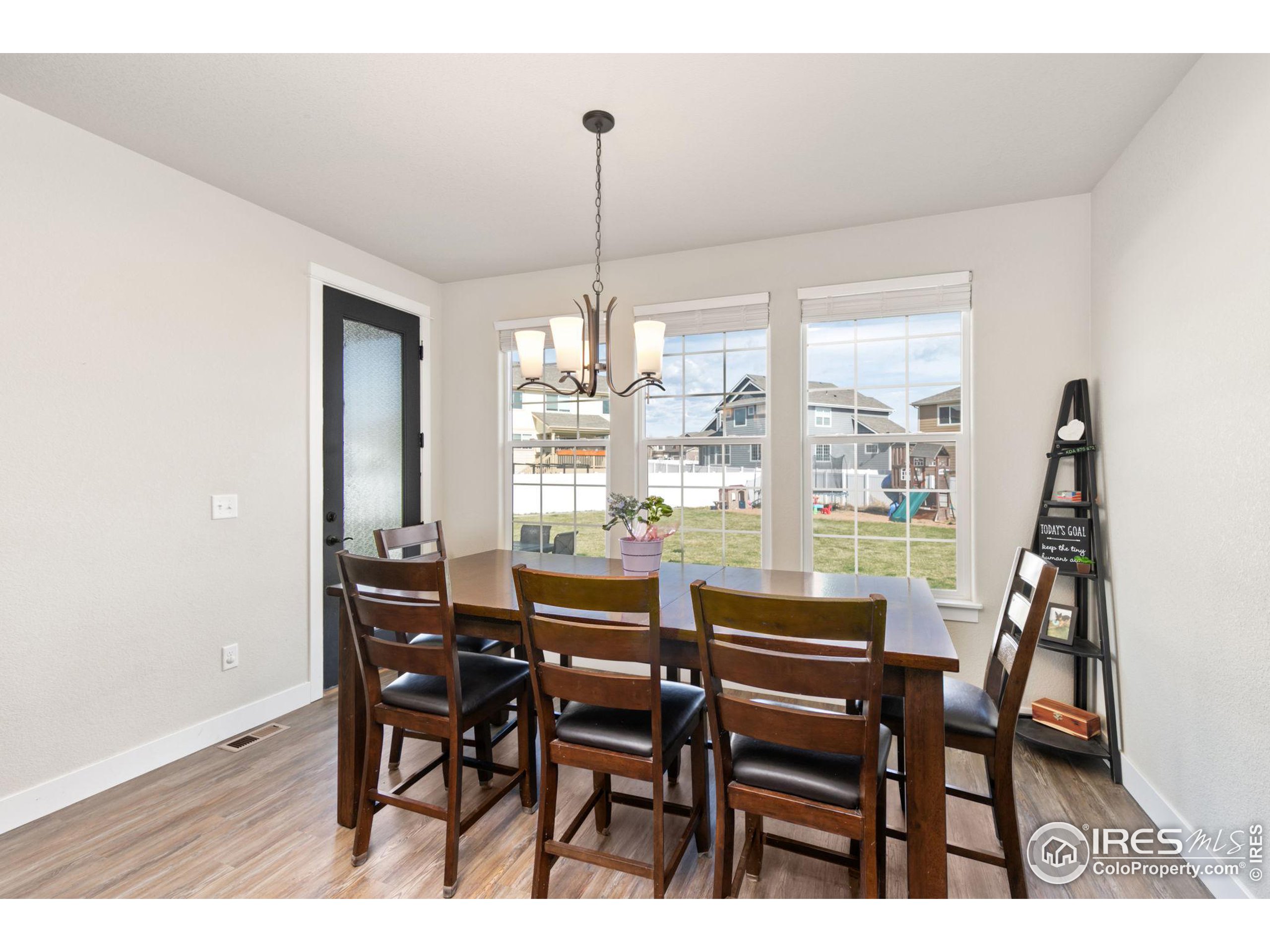 578 Ellingwood Pointe Dr