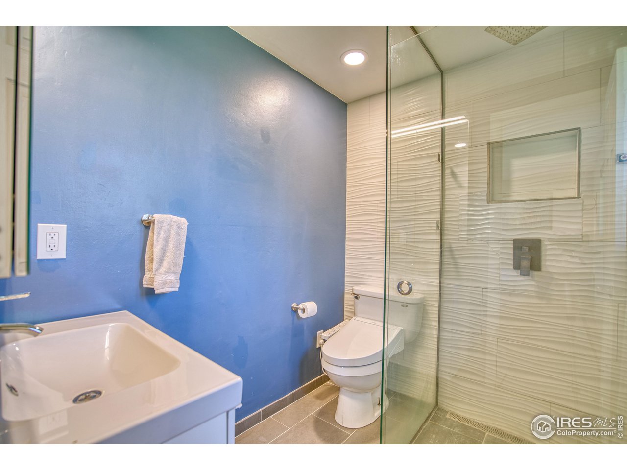 22 Burlington Dr