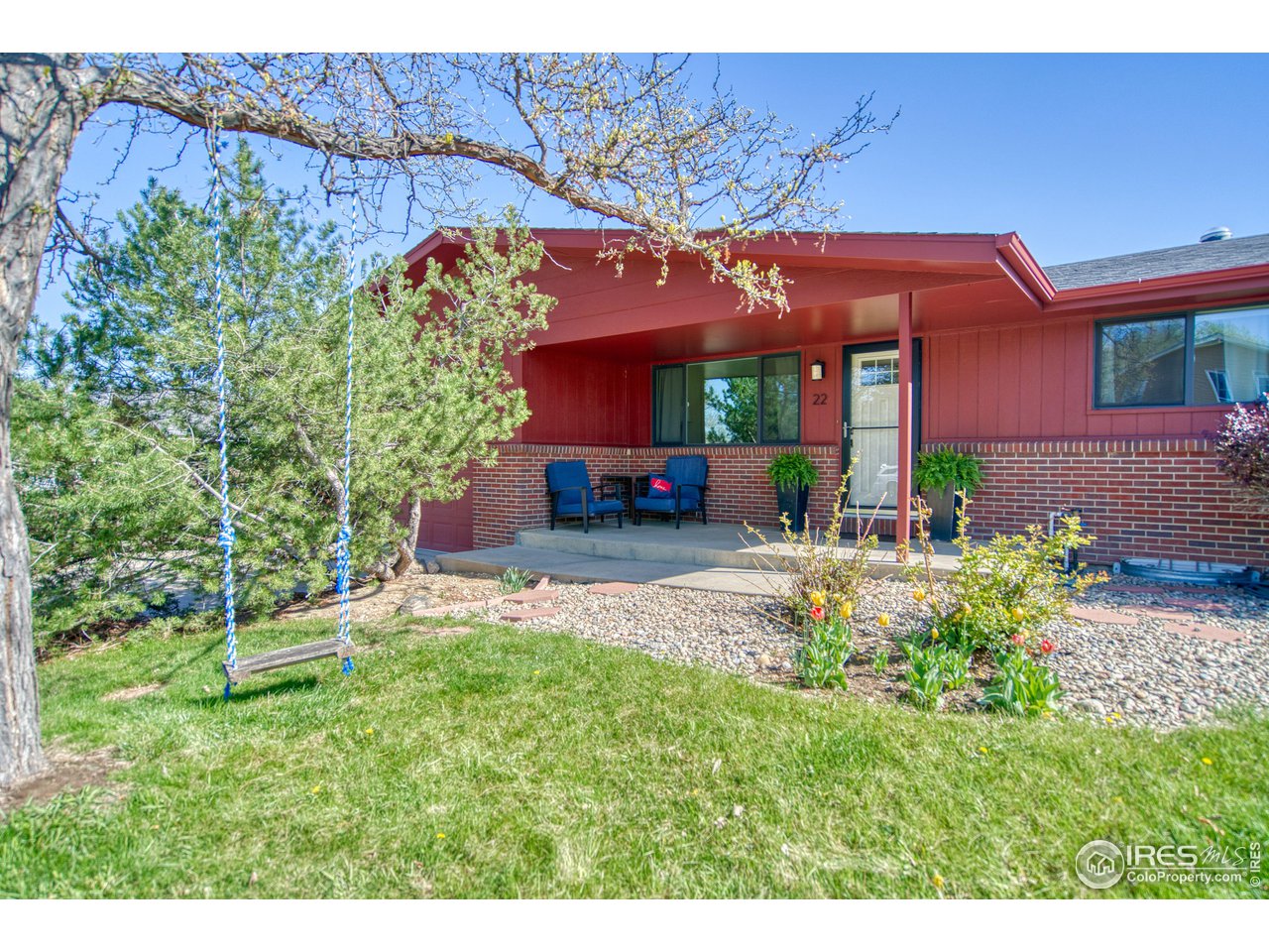 22 Burlington Dr