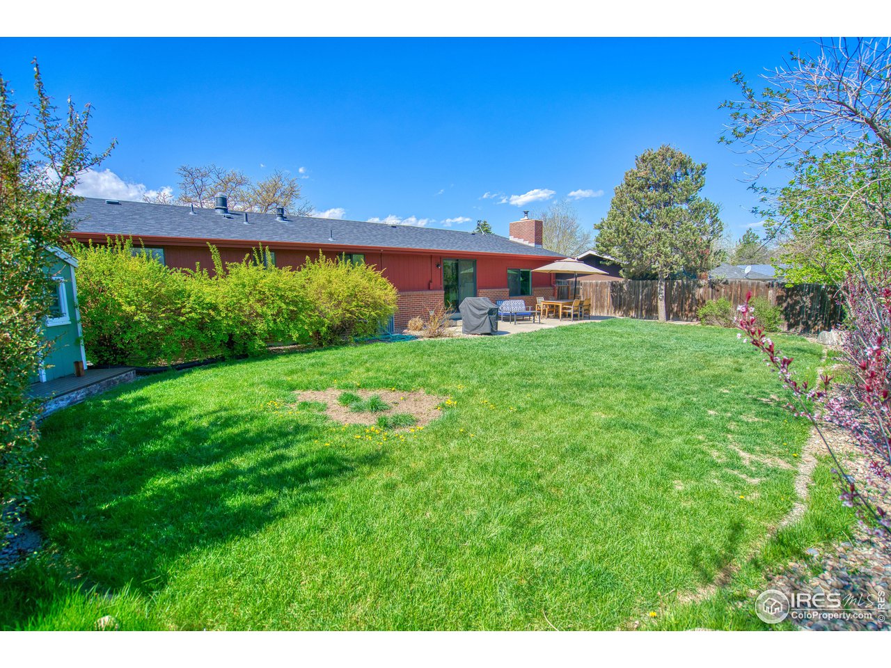 22 Burlington Dr