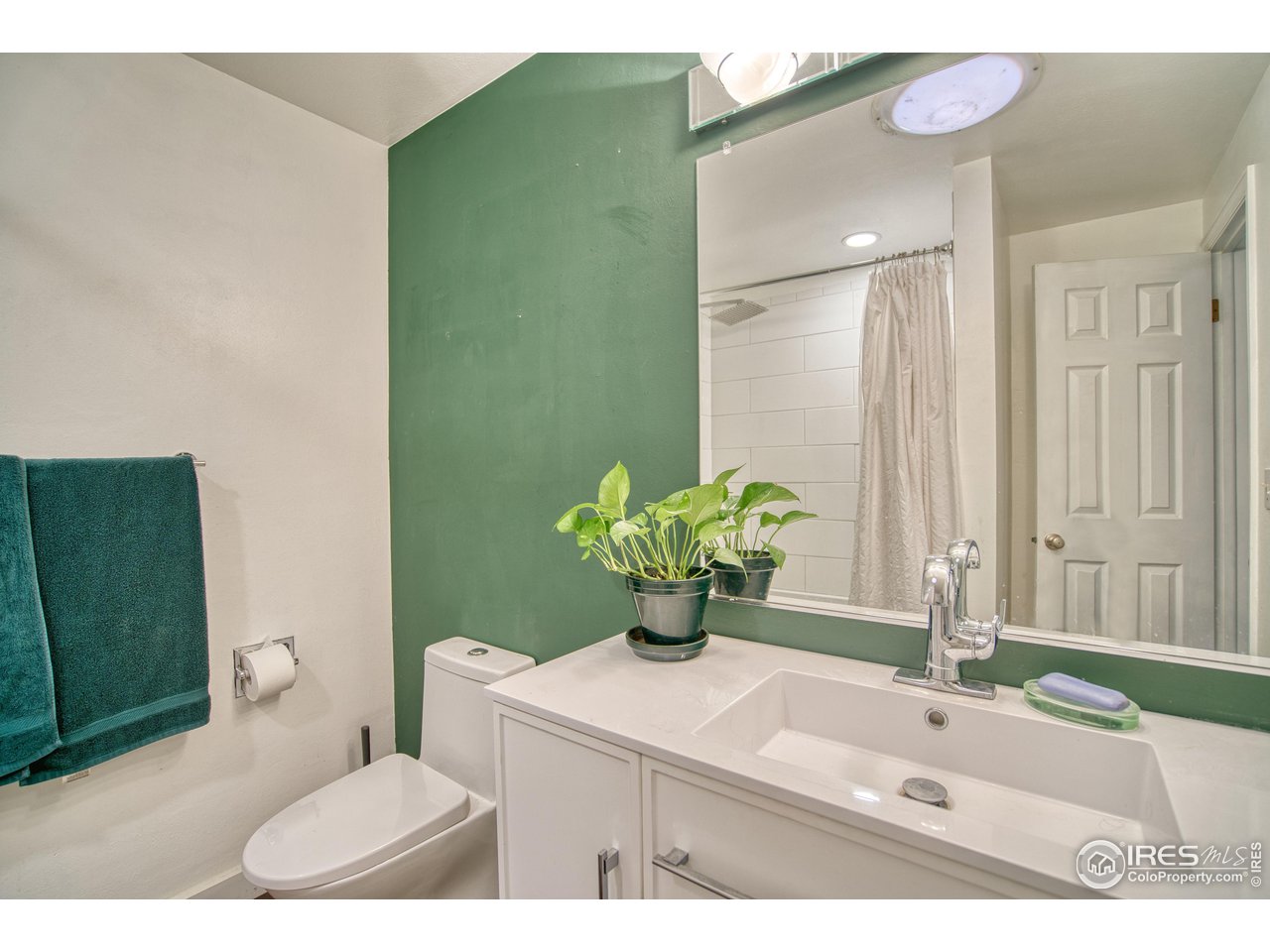 22 Burlington Dr