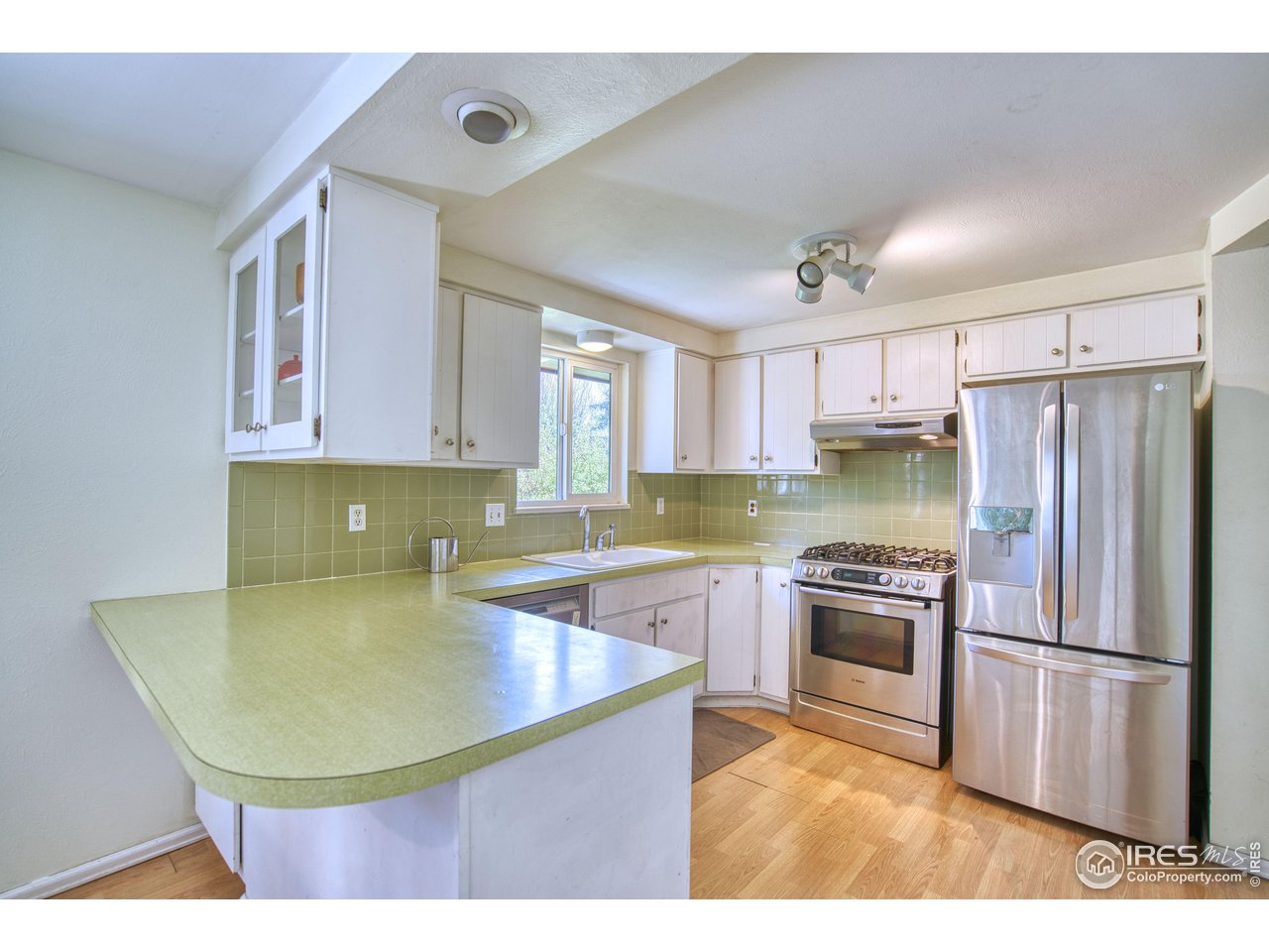 22 Burlington Dr