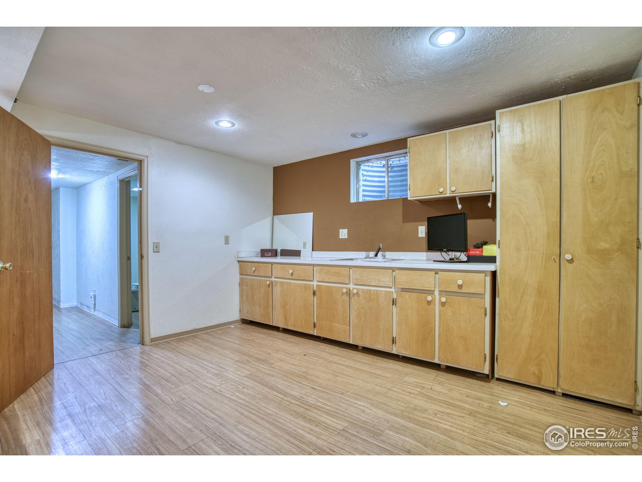 22 Burlington Dr