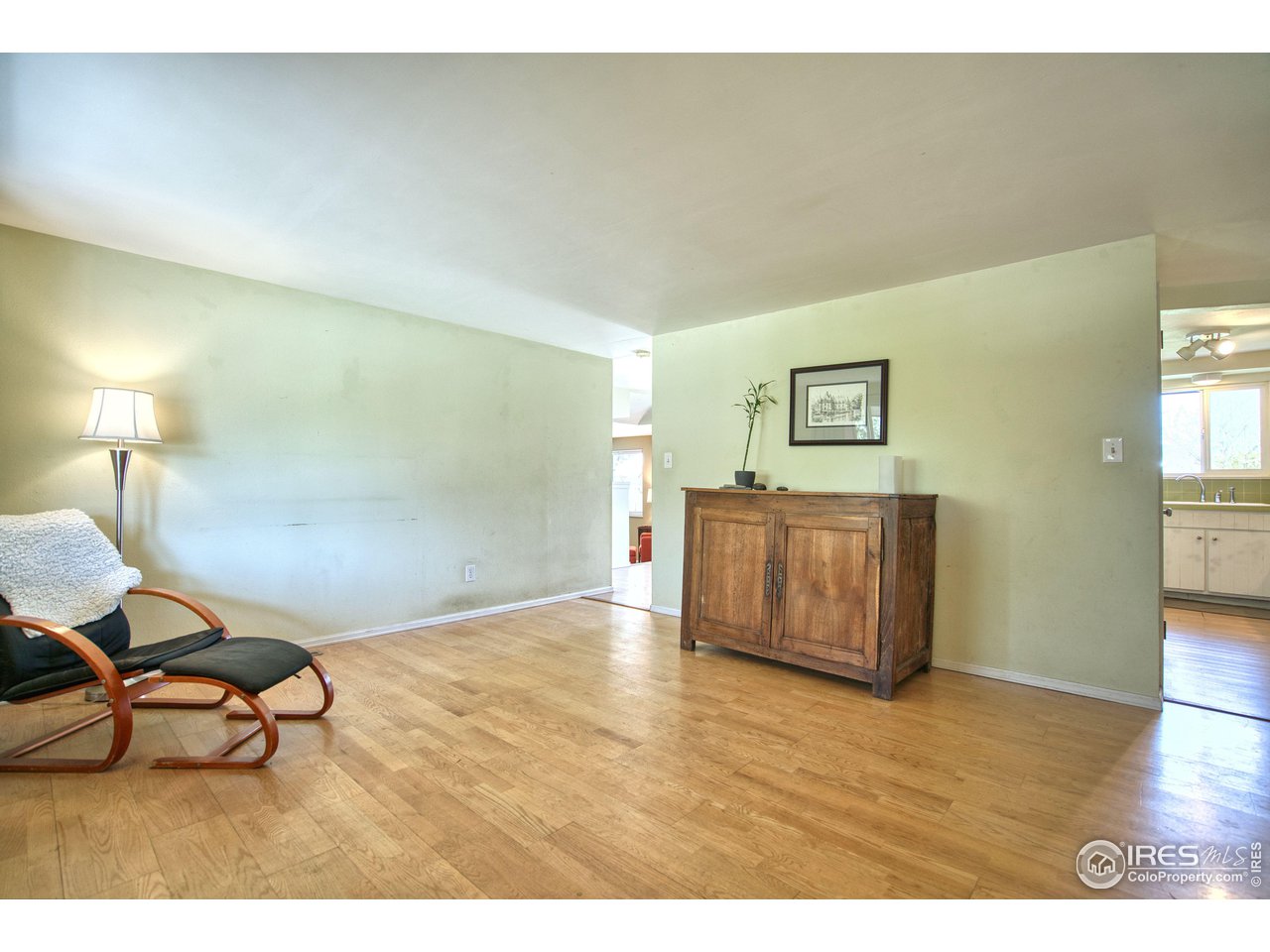 22 Burlington Dr