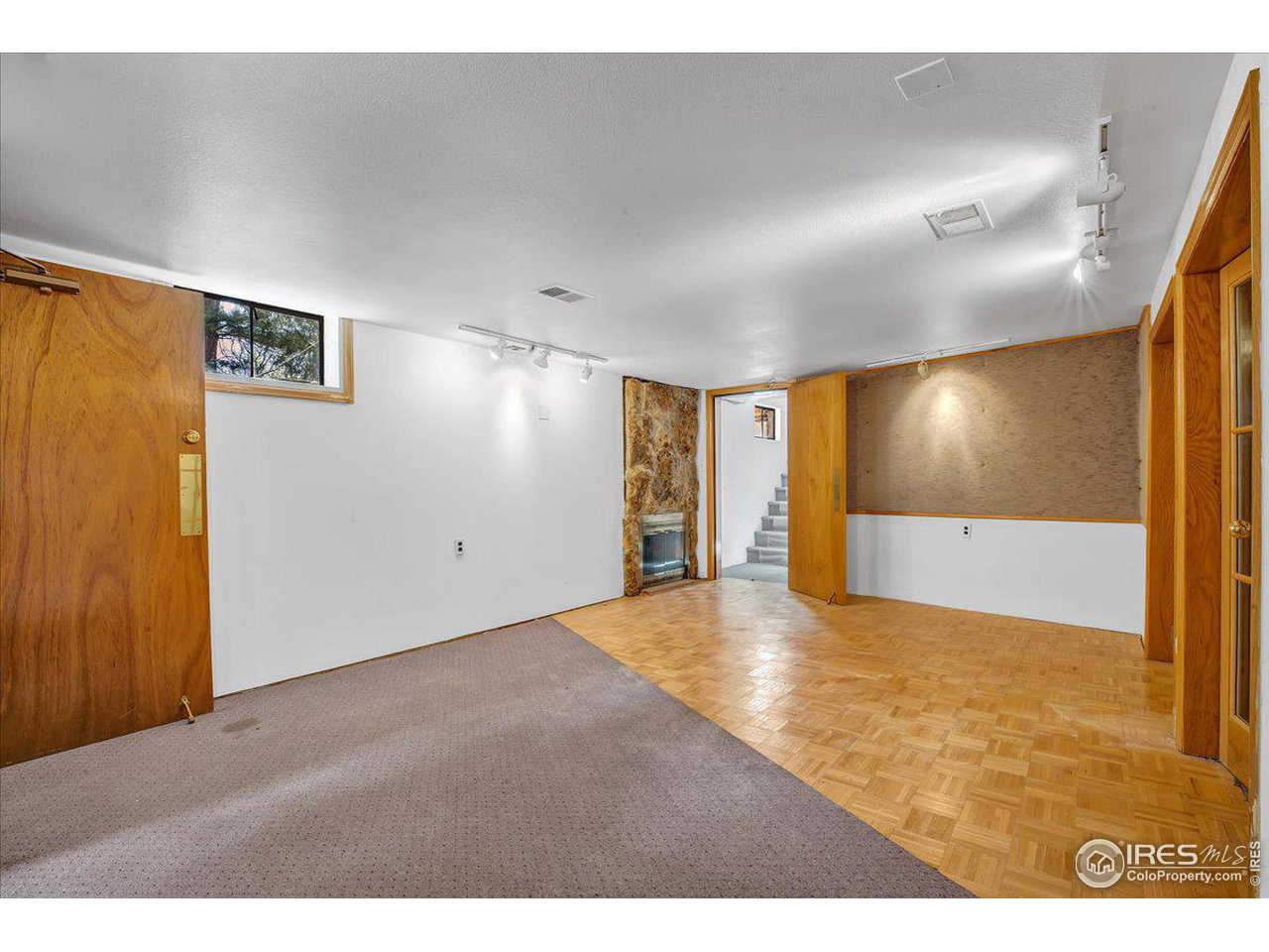 380 S 40th St