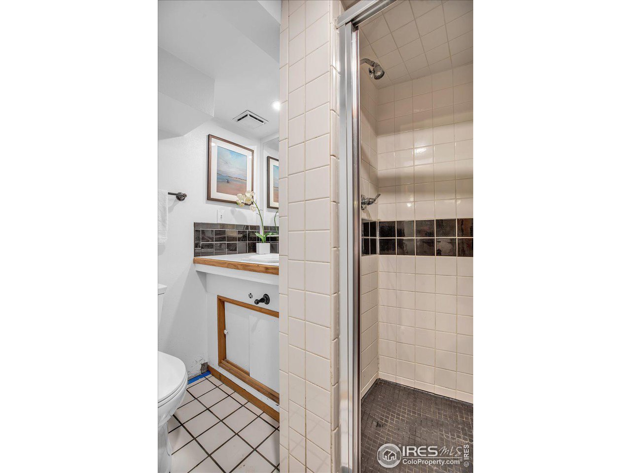 380 S 40th St