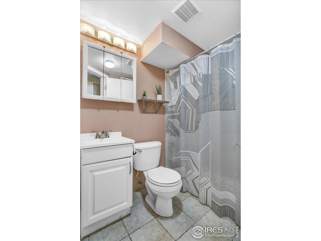 3420 Fordham Ct