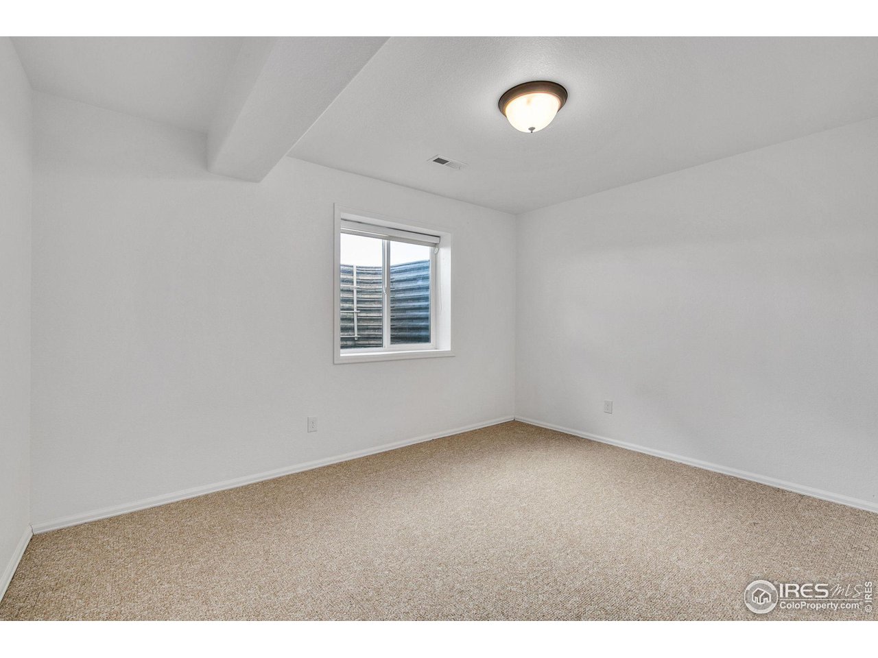 602 Park Edge Cir