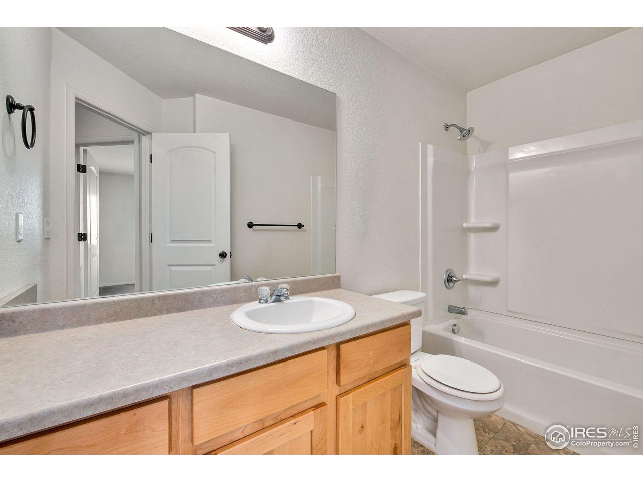 602 Park Edge Cir