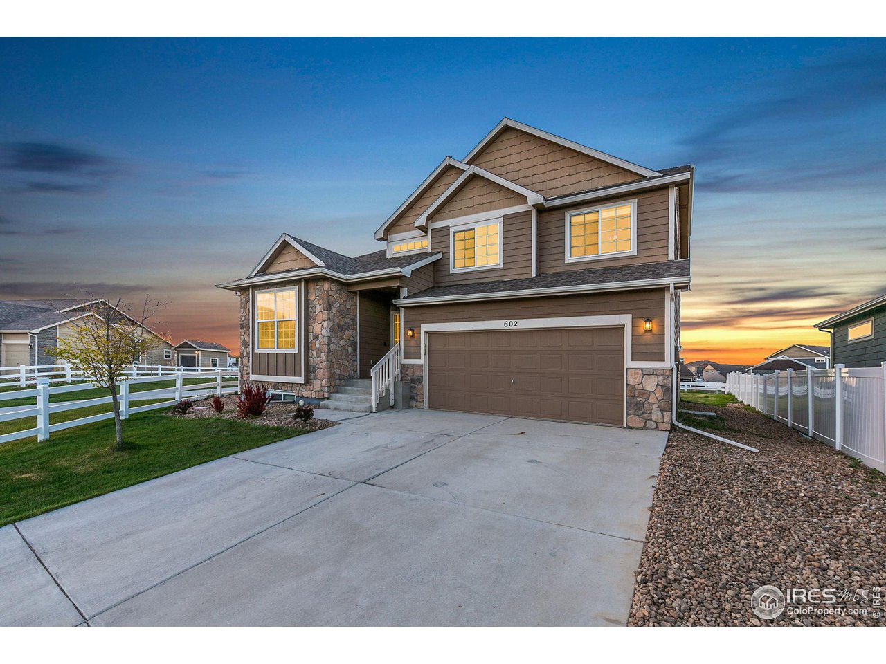 602 Park Edge Cir