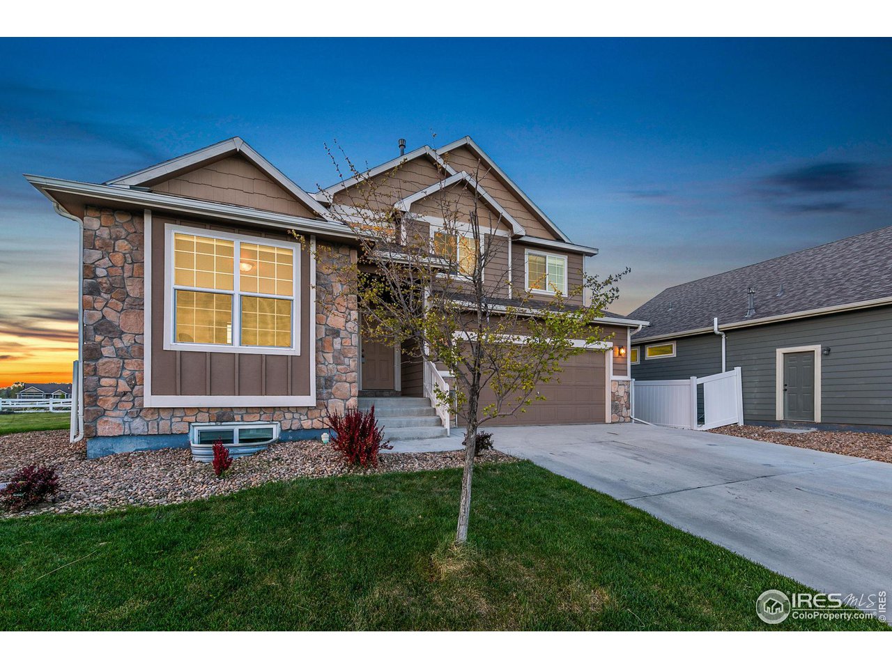 602 Park Edge Cir