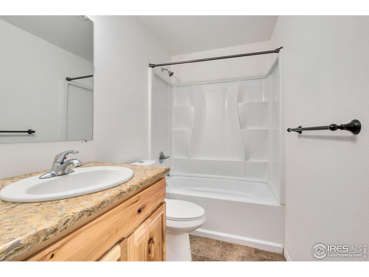 602 Park Edge Cir