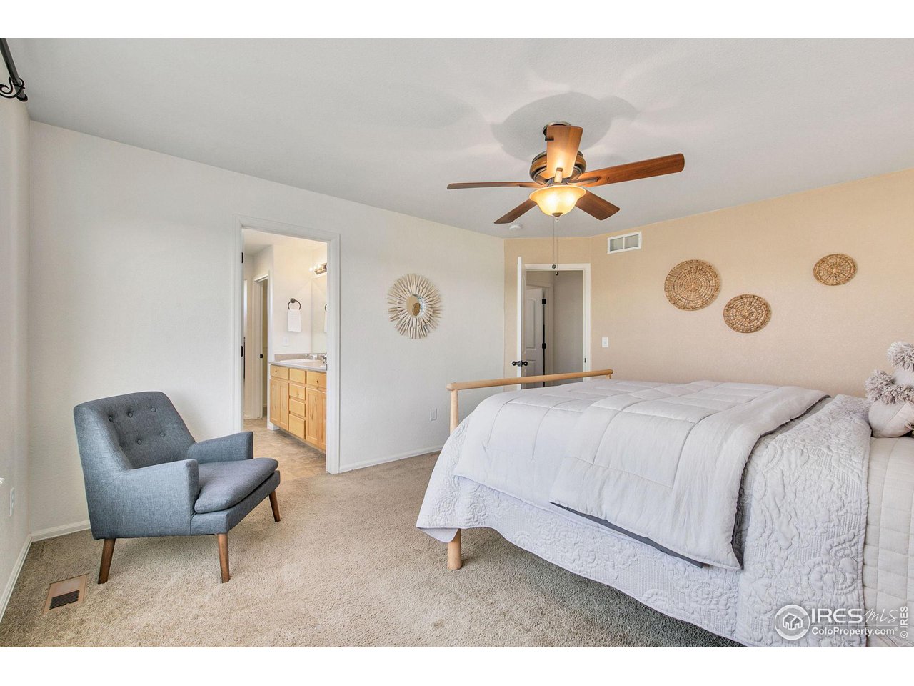 602 Park Edge Cir