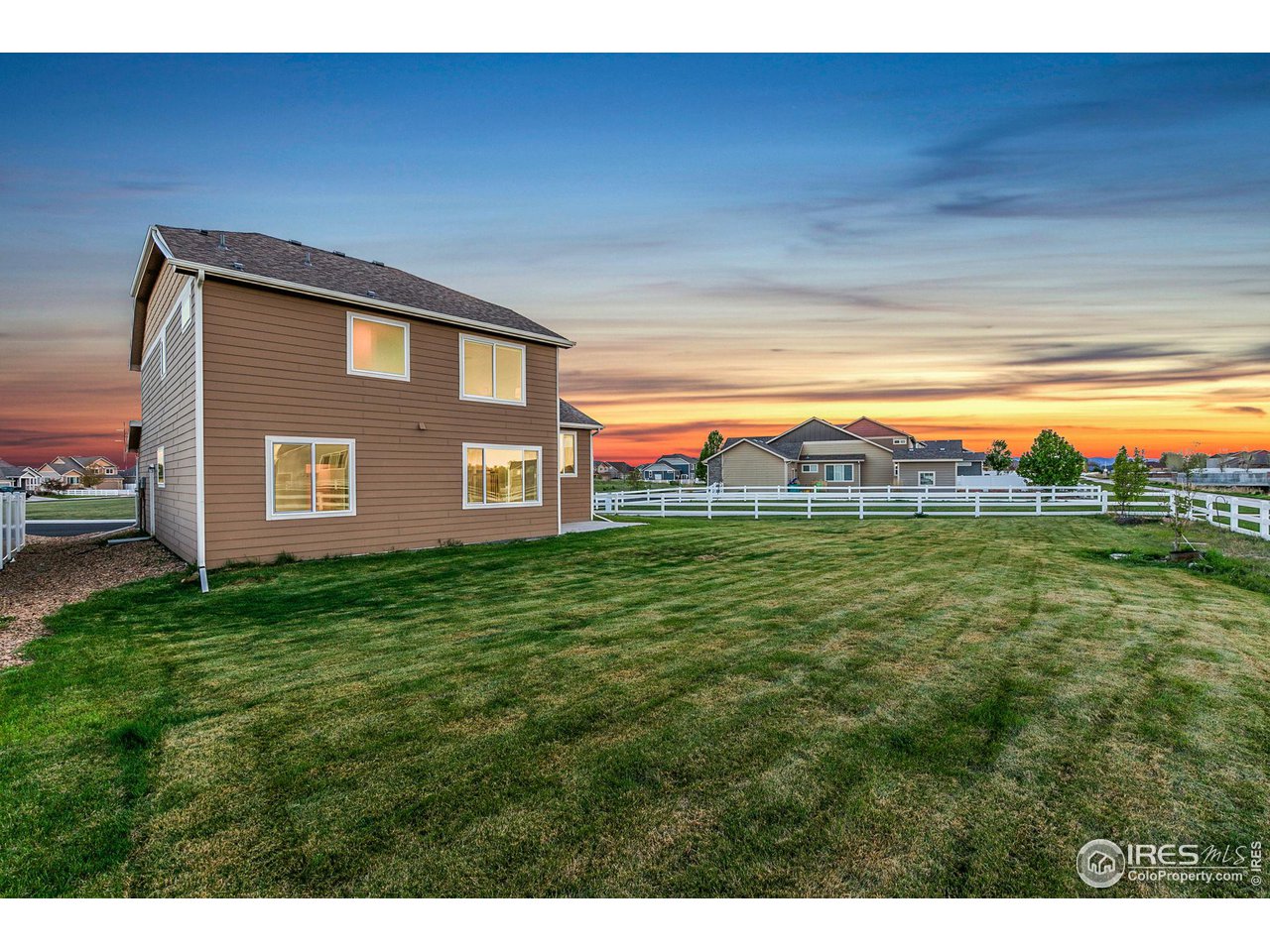 602 Park Edge Cir