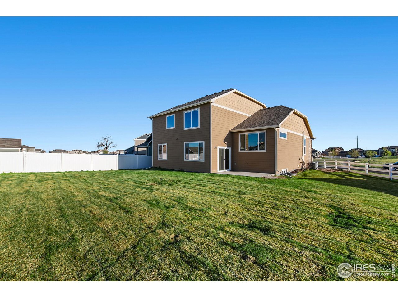 602 Park Edge Cir