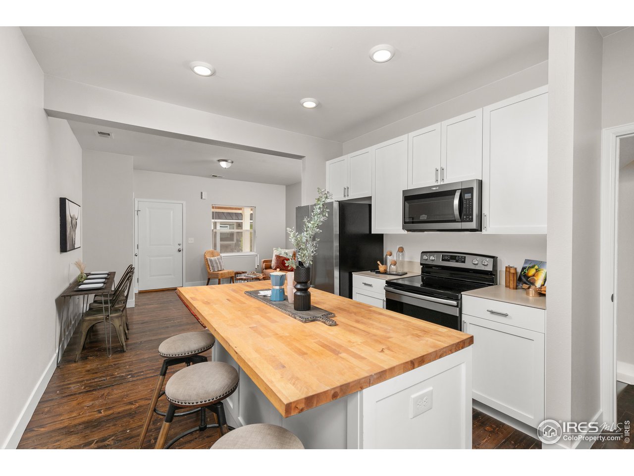 4070 Sveta Ln 3