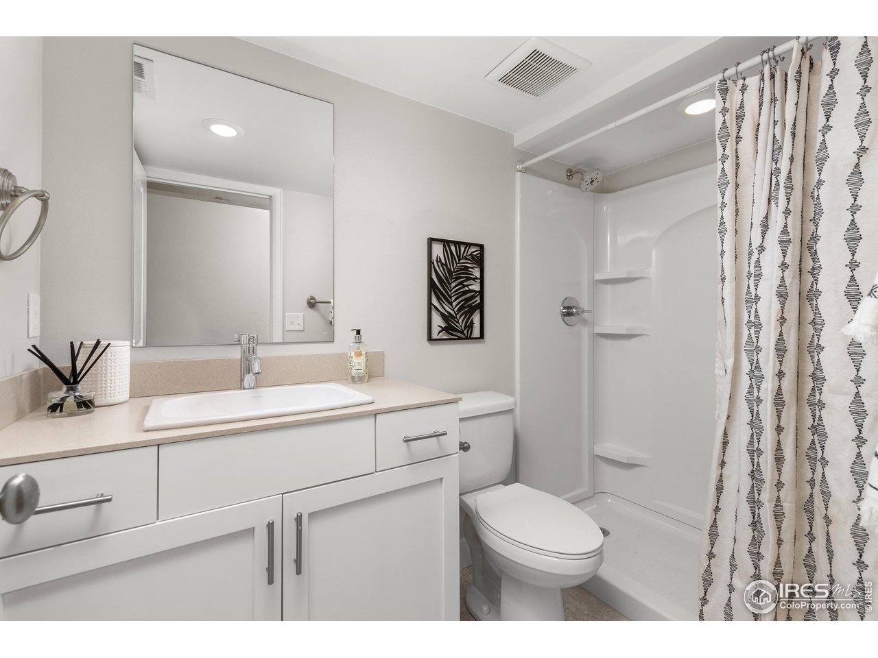 4070 Sveta Ln 3