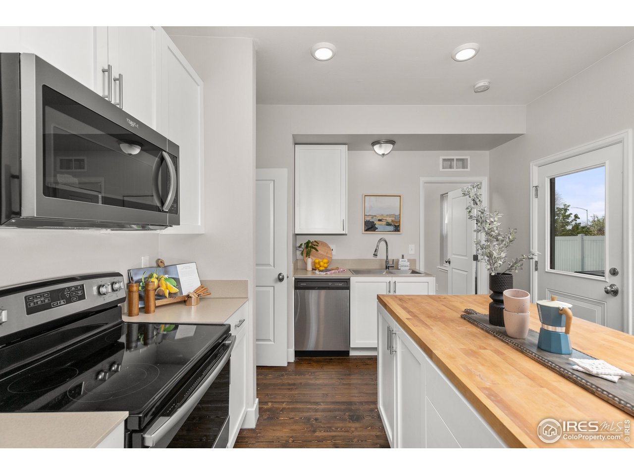 4070 Sveta Ln 3
