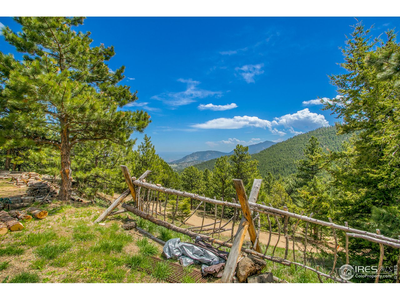 588 Millionaire Dr W