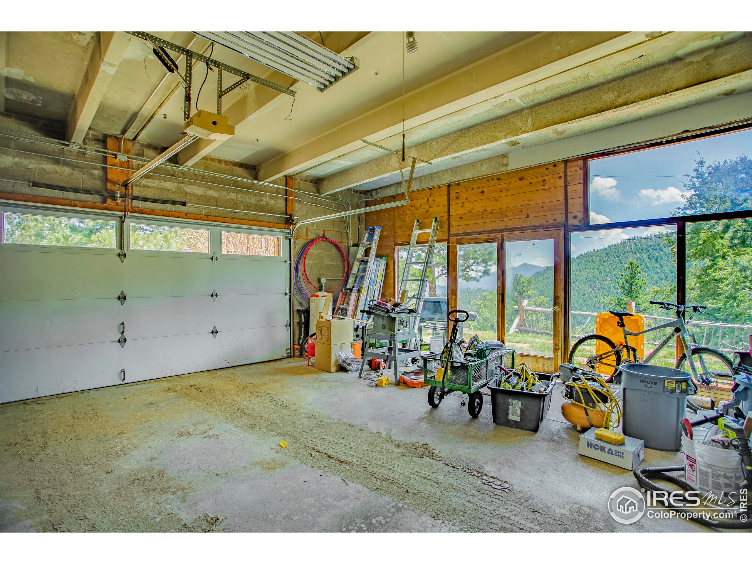 588 Millionaire Dr W