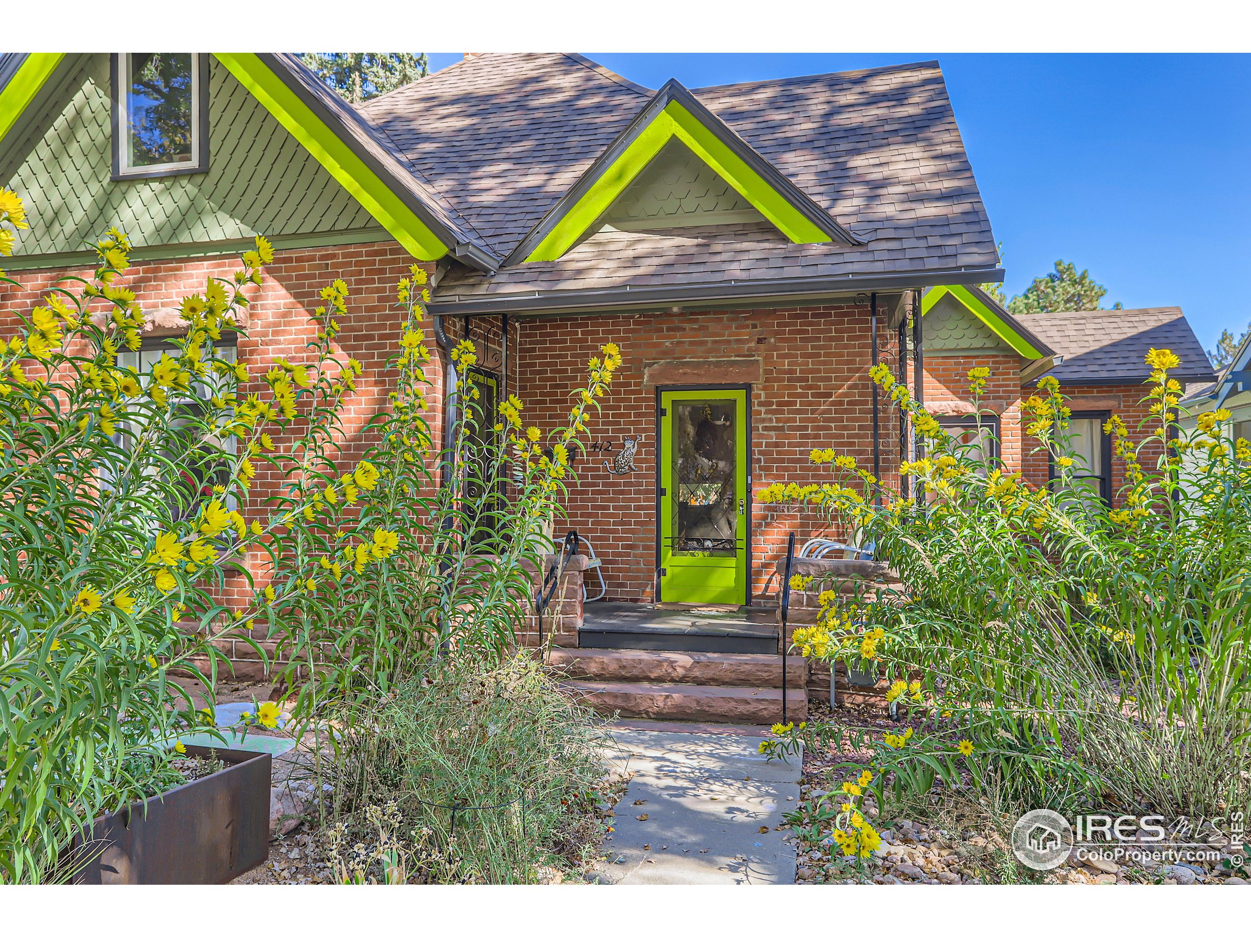 412 Terry St