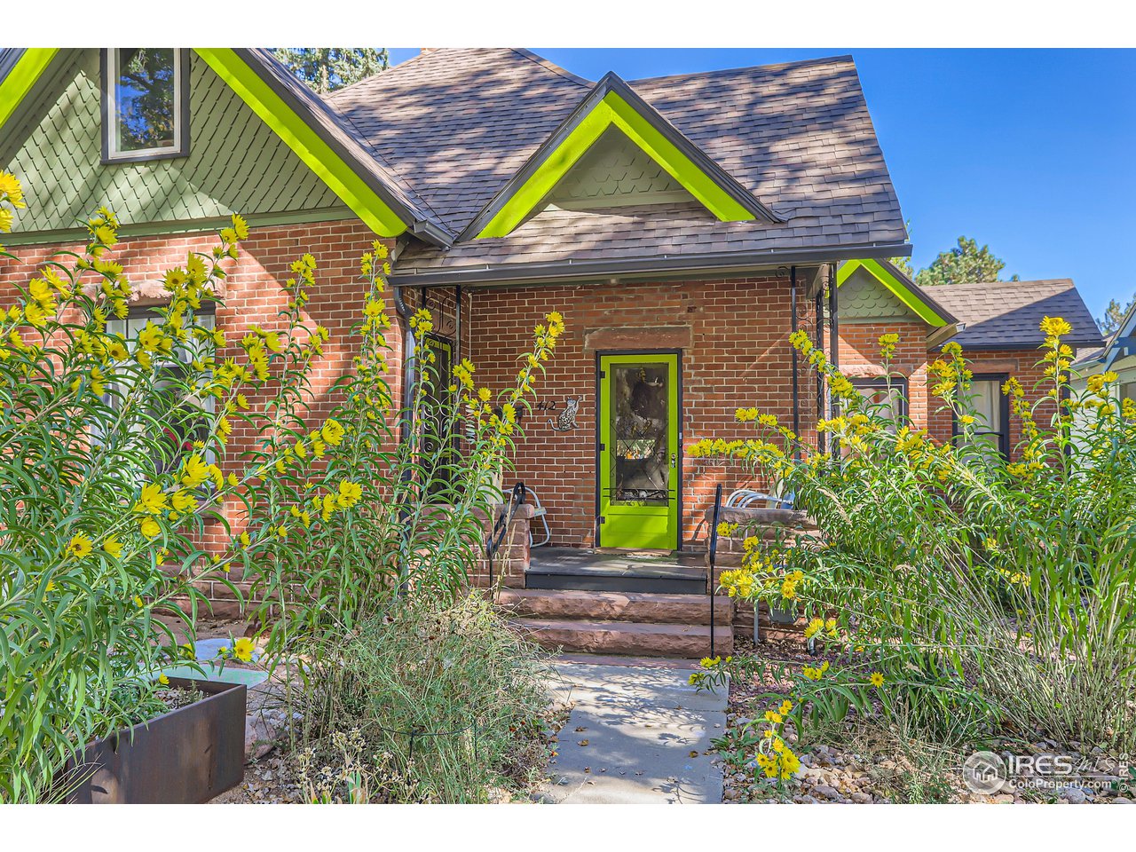 412 Terry St