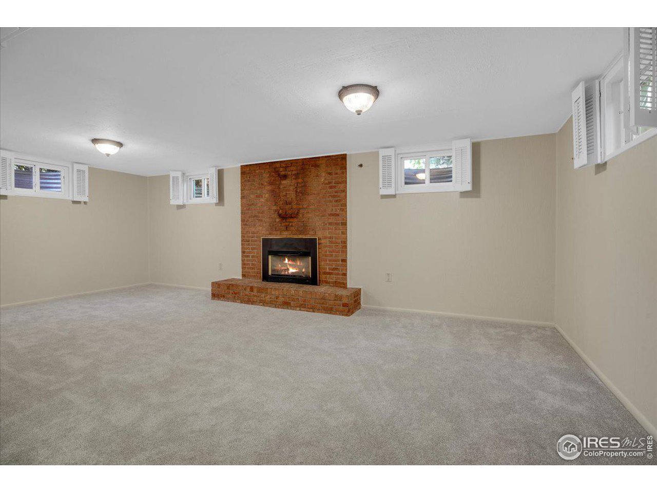 1065 Edinboro Dr