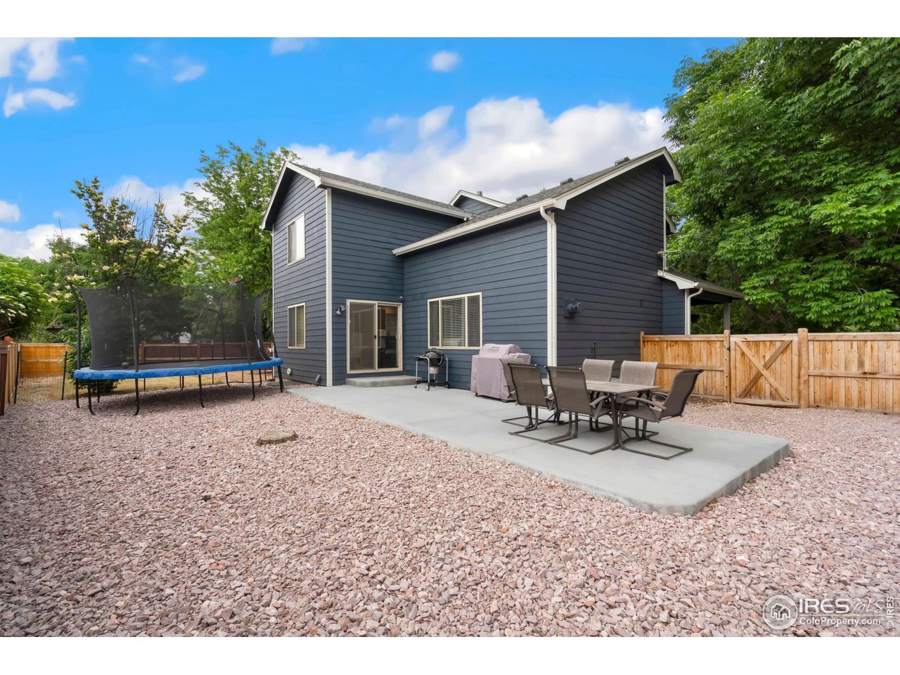 2553 SW 5th St SW