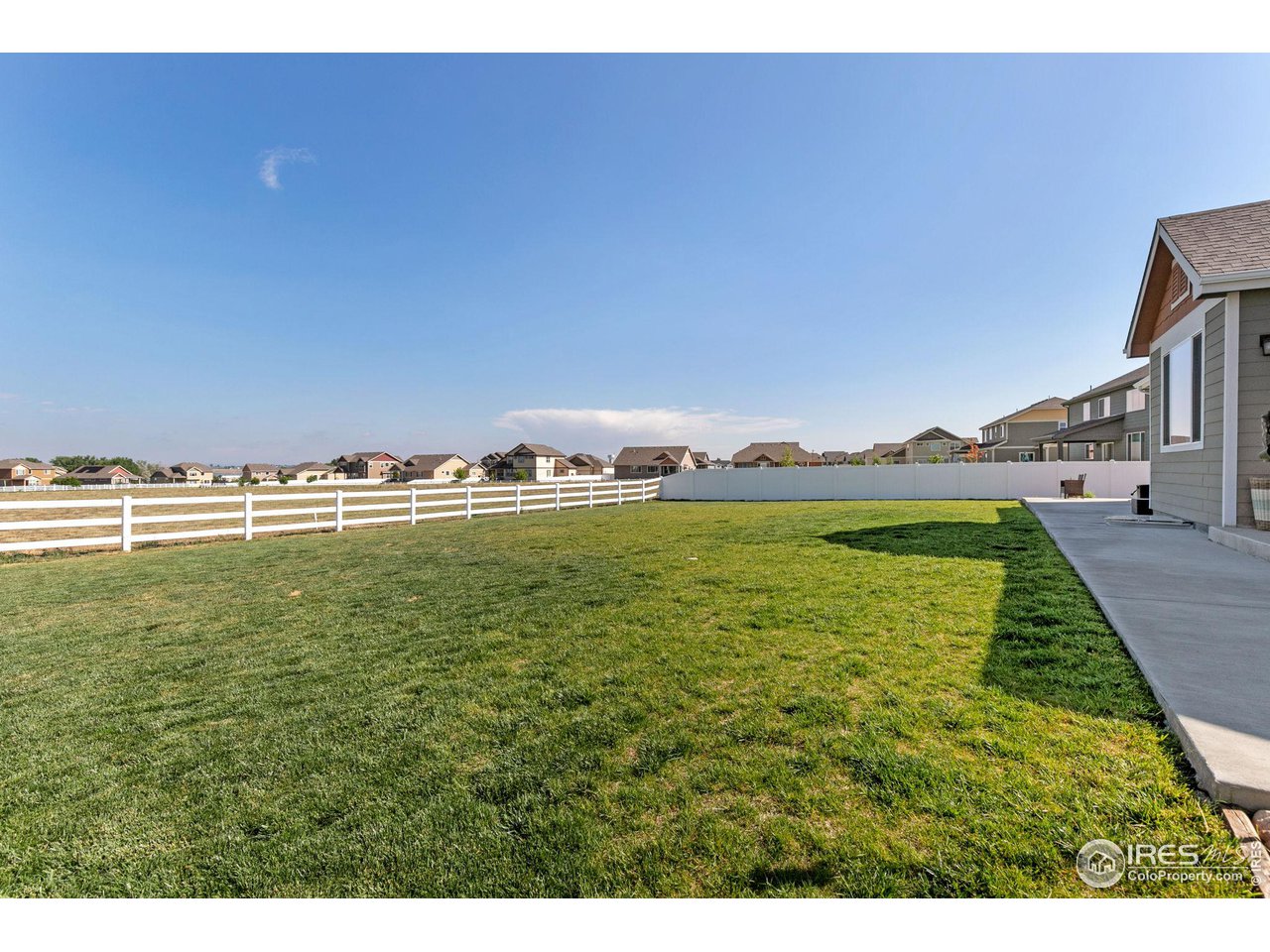 1521 Lake Vista Way