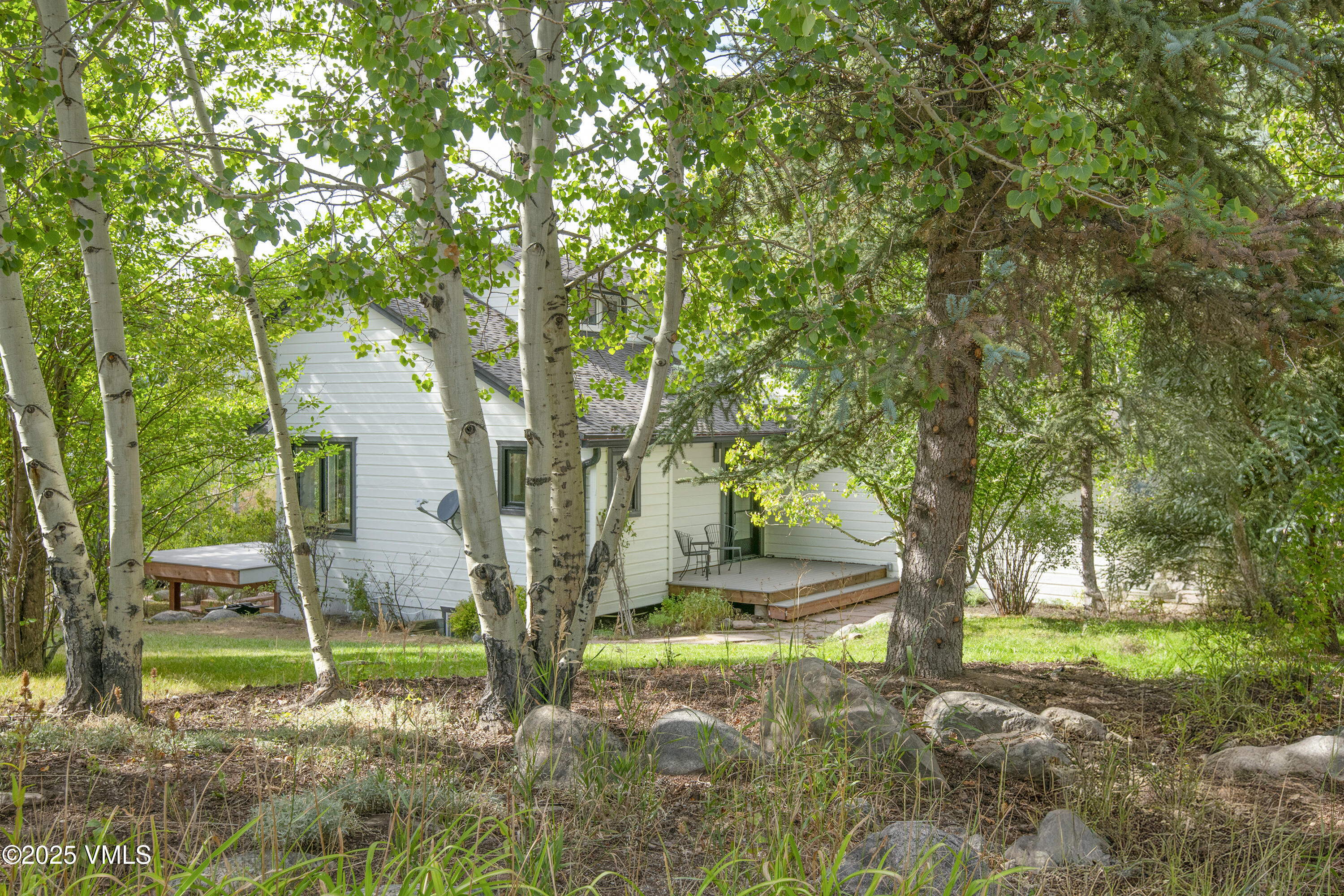 43 Meile Lane, A