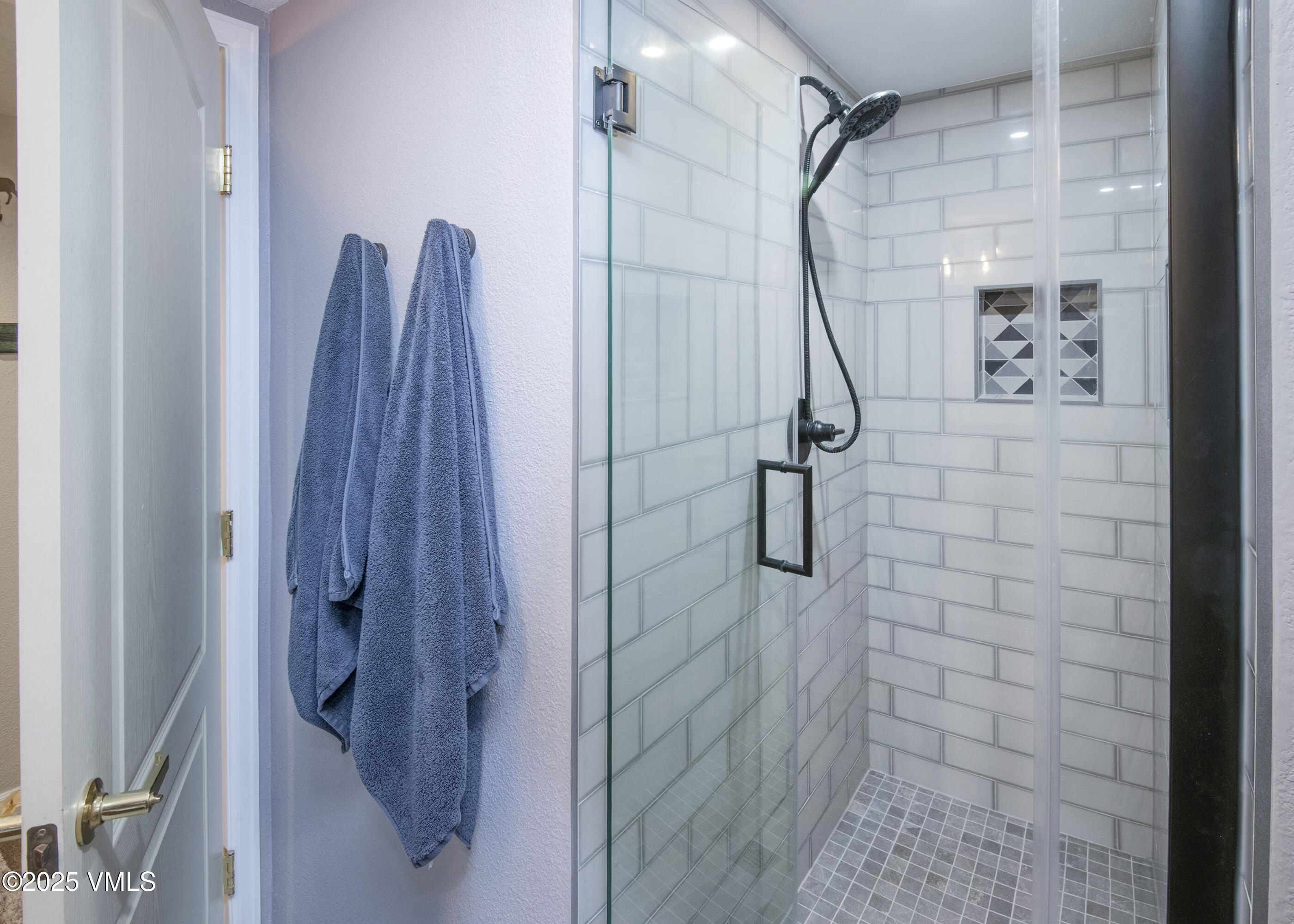 1502 Crazy Horse Circle, 1502