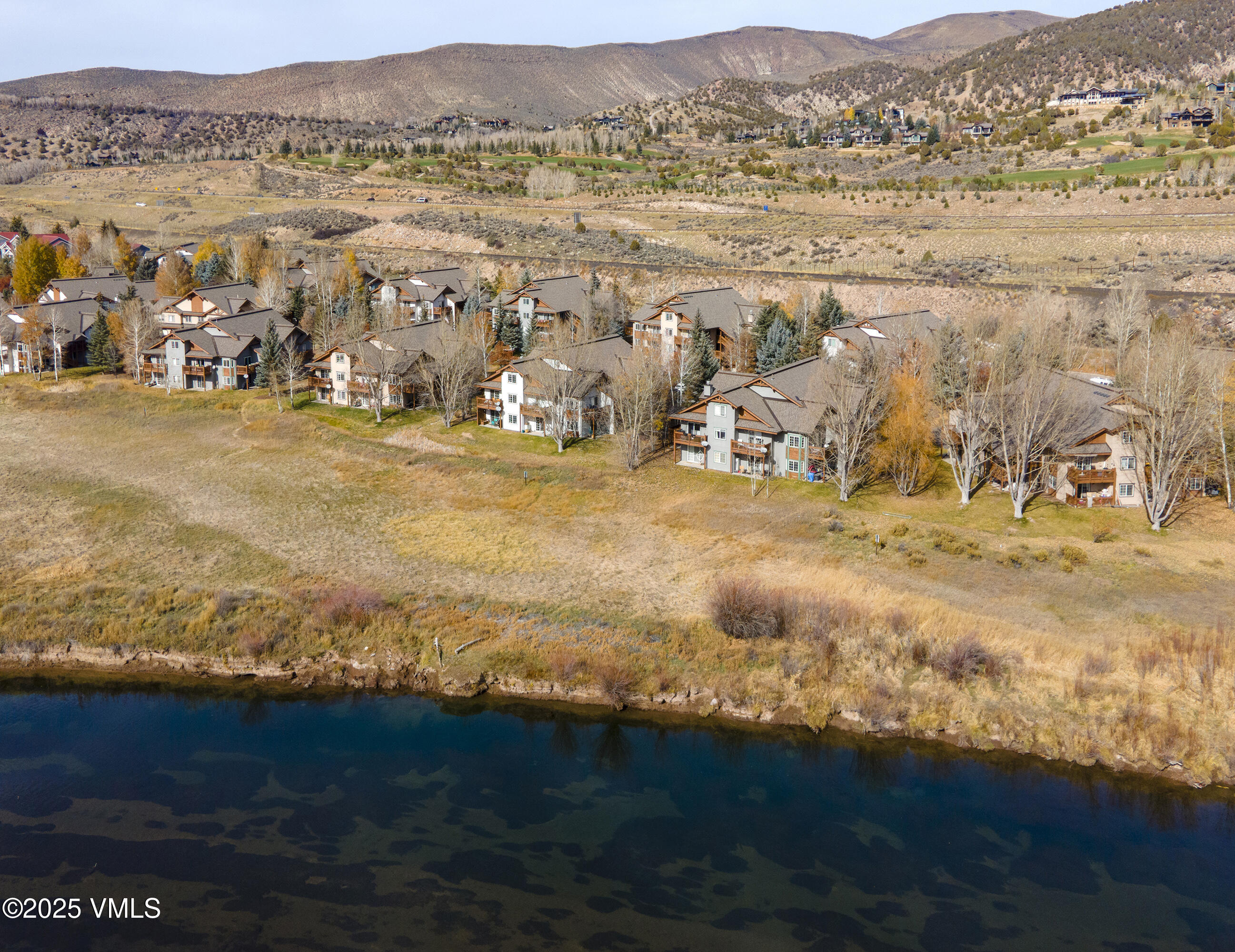 1502 Crazy Horse Circle, 1502