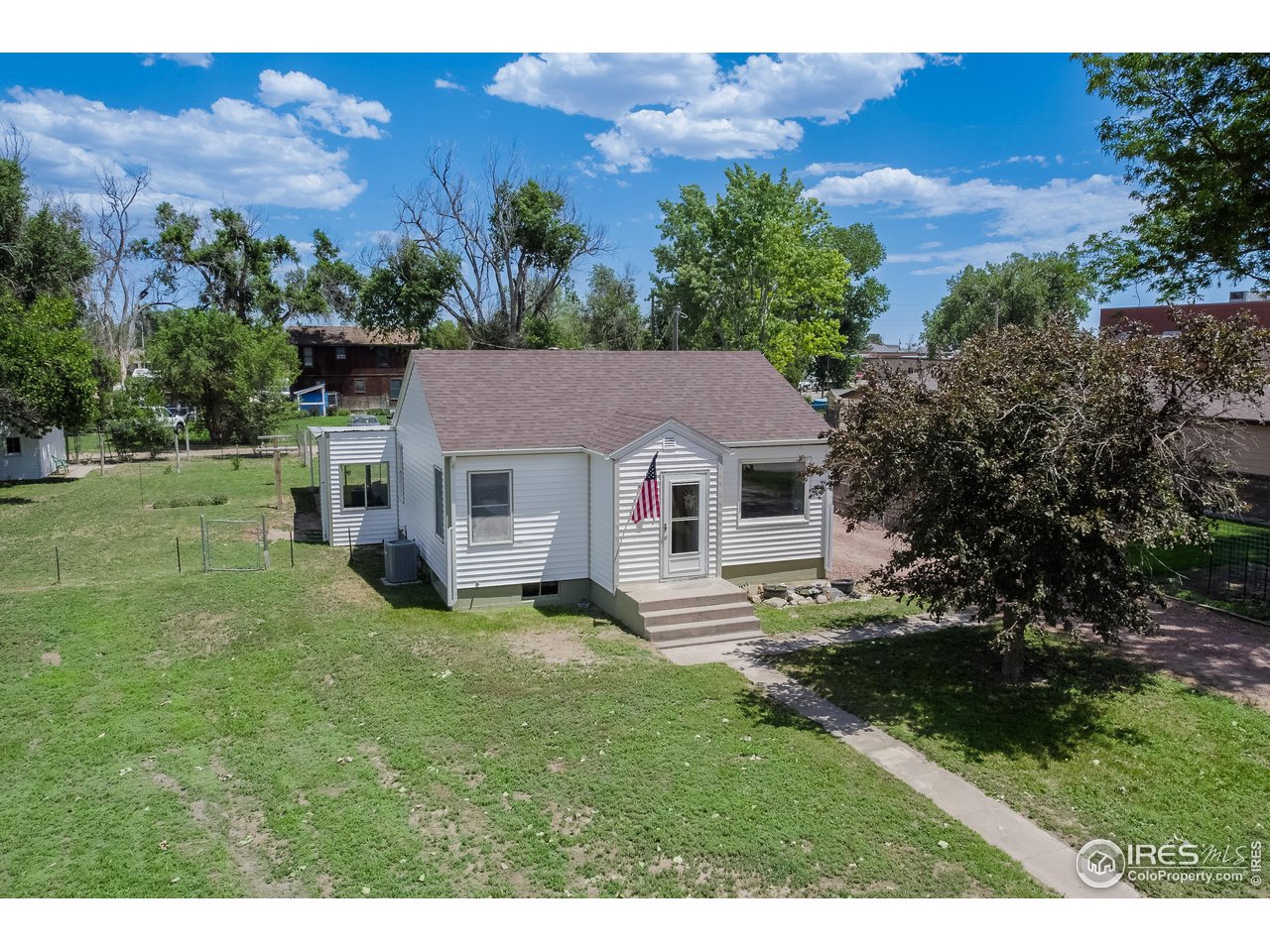 316 Curry St