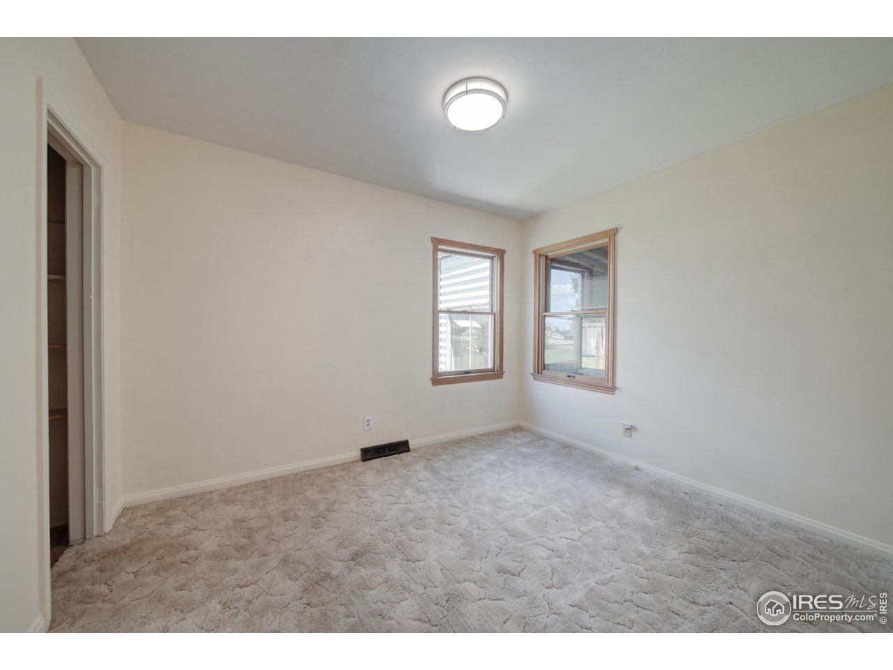 316 Curry St